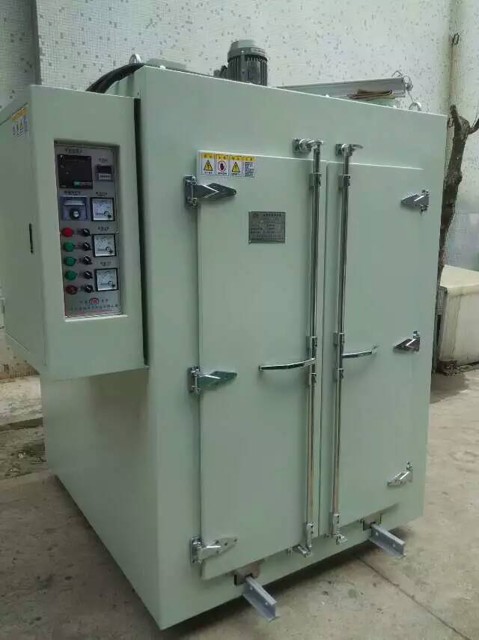 電刷，碳素行業(yè)烘箱